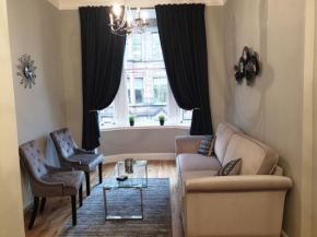 Modern Glasgow City Centre Apartment